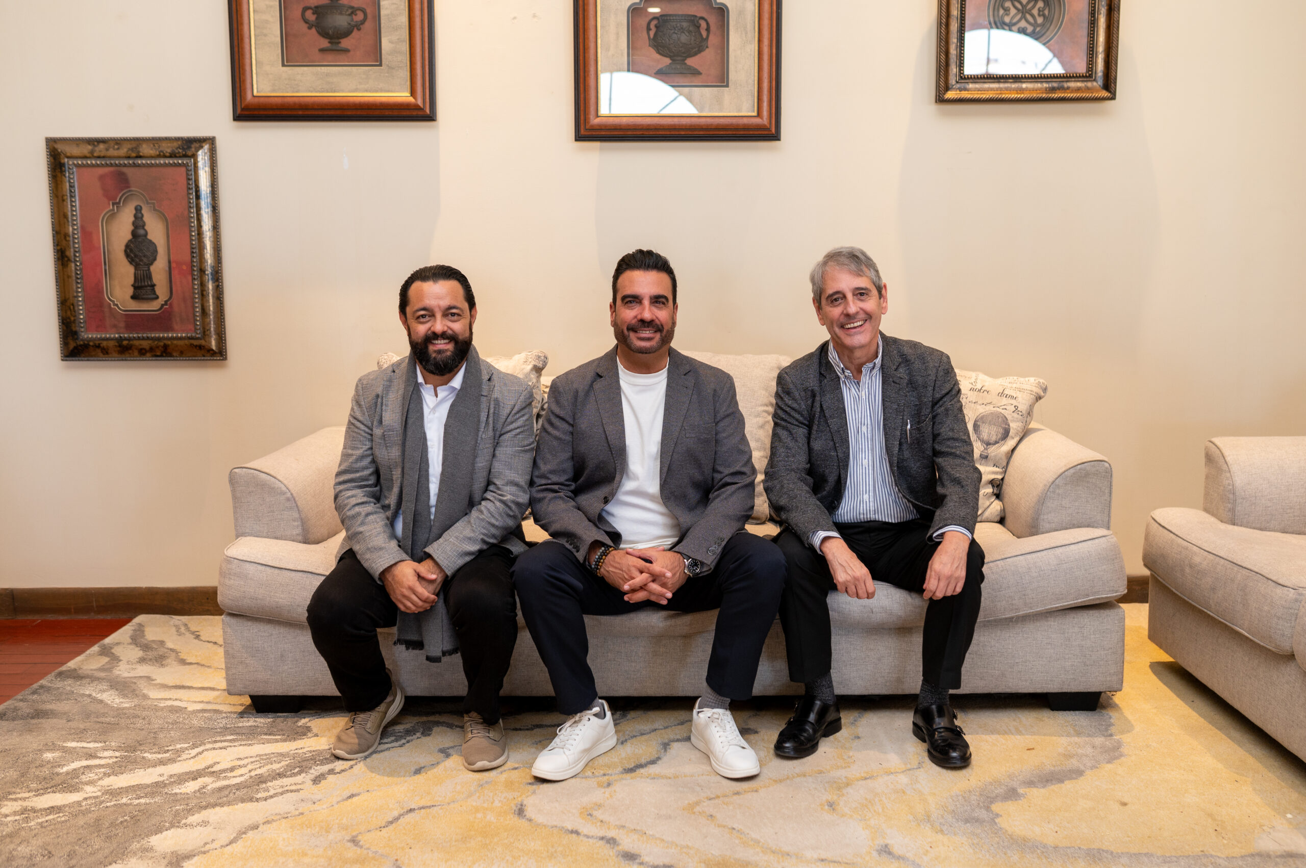 Fotografía Fundadores Comité